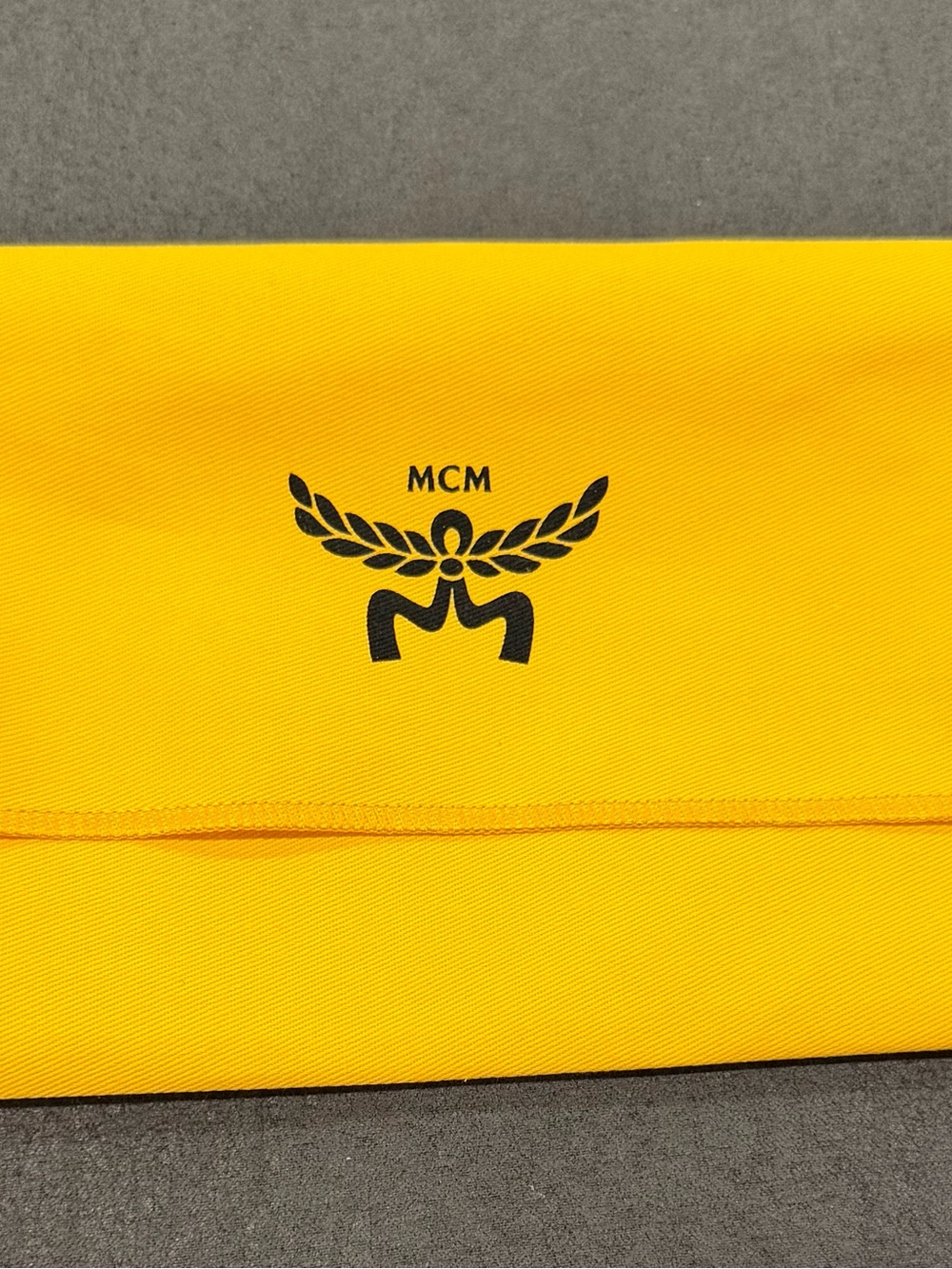 MCM Cognac Tan Visetos Logo Zip Pouch with Gold Plate - Picture 5 of 6